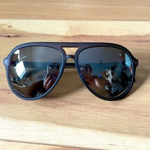 Chrome, reflective, Kenneth Cole, big sunglasses